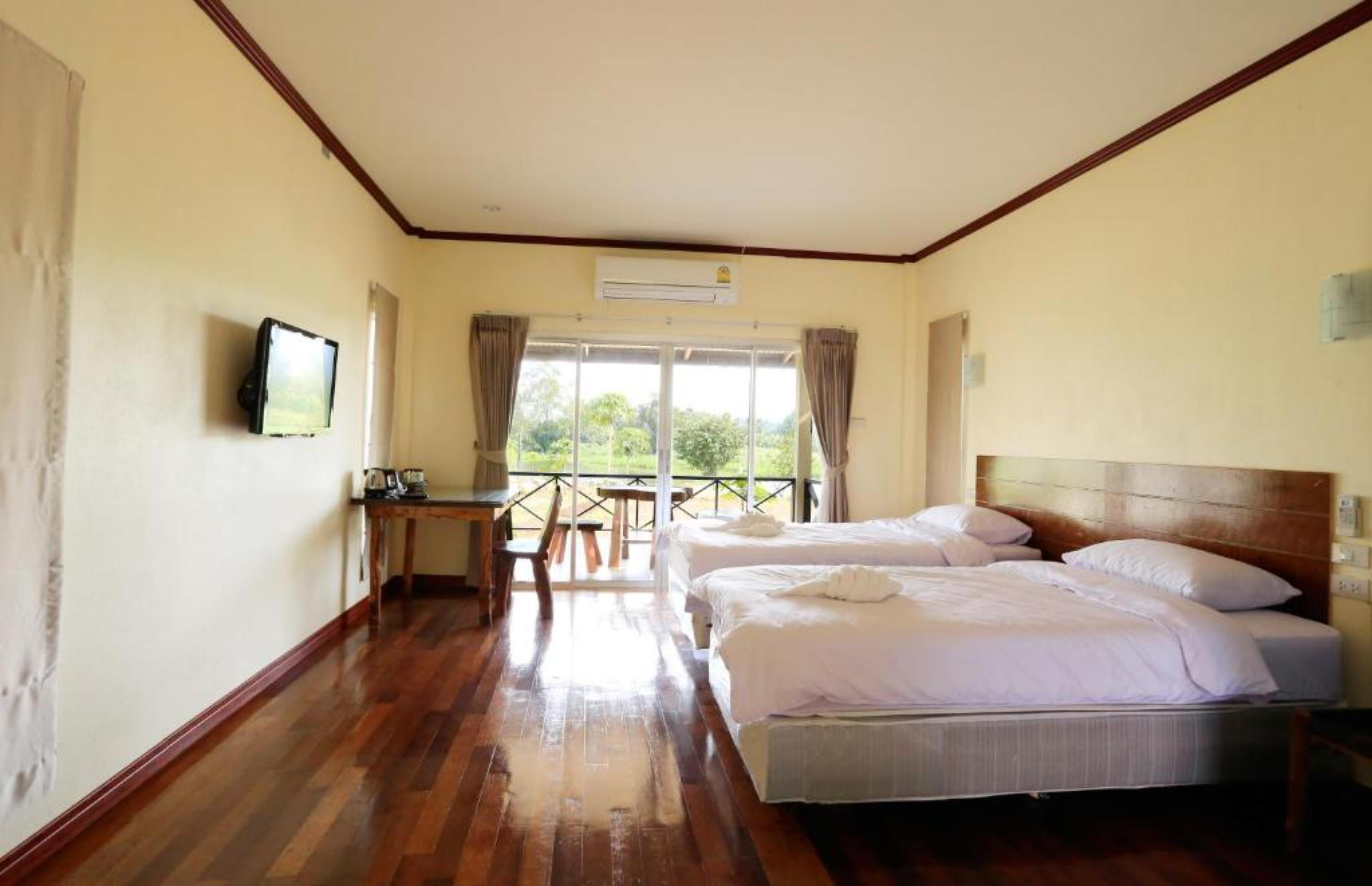 Be Fine Sabuy Hotel And Resort Сураттхани Экстерьер фото
